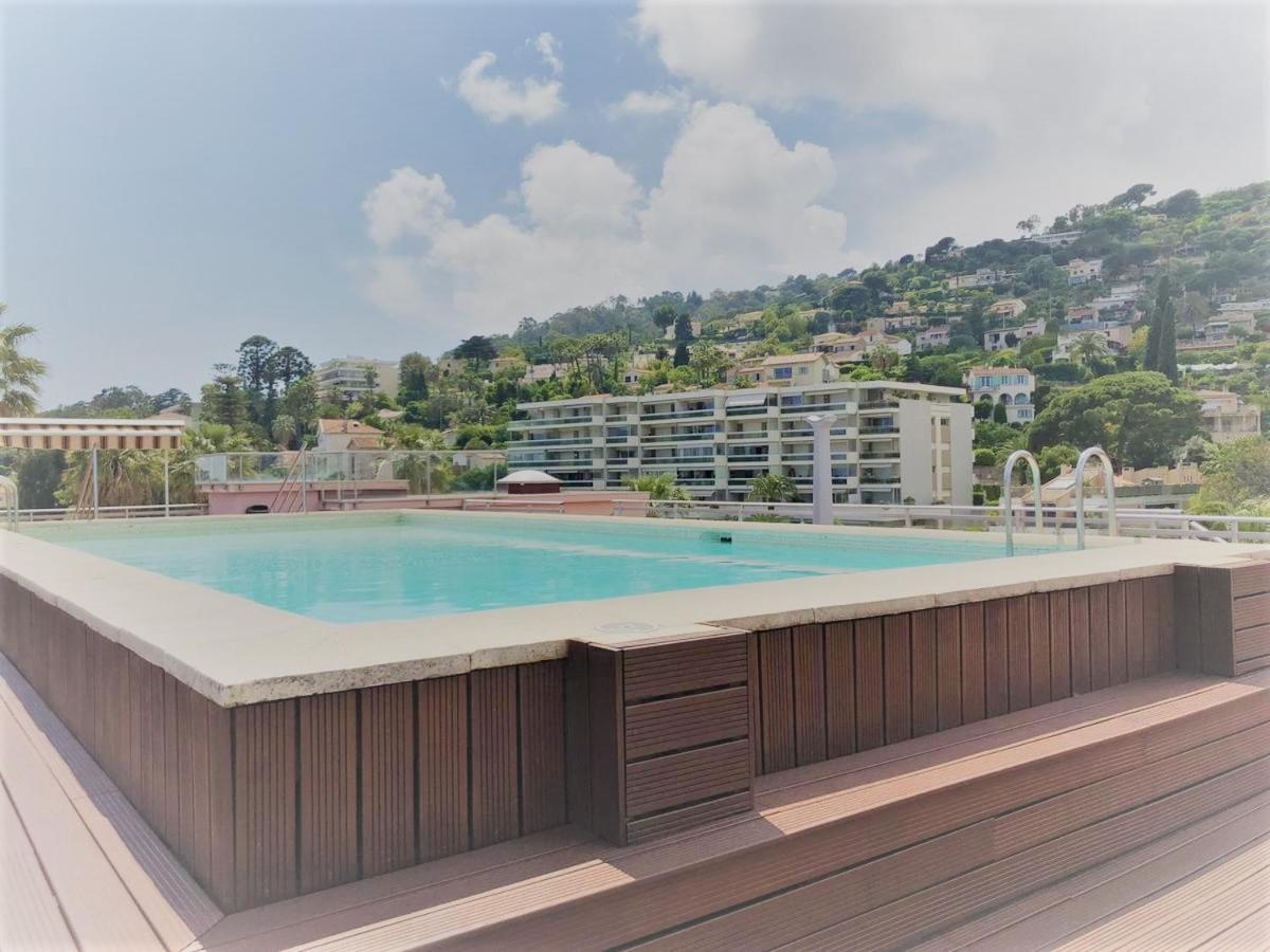 Apt Golfe Juan - 5Min Des Plages - Parking Privee - Piscine Rooftop Валлорис Экстерьер фото